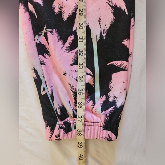 Conspriacy By Wesc Unisex Black And Pink Palm Tree Design Sweatsuit Size M/L - Picture 8 of 16